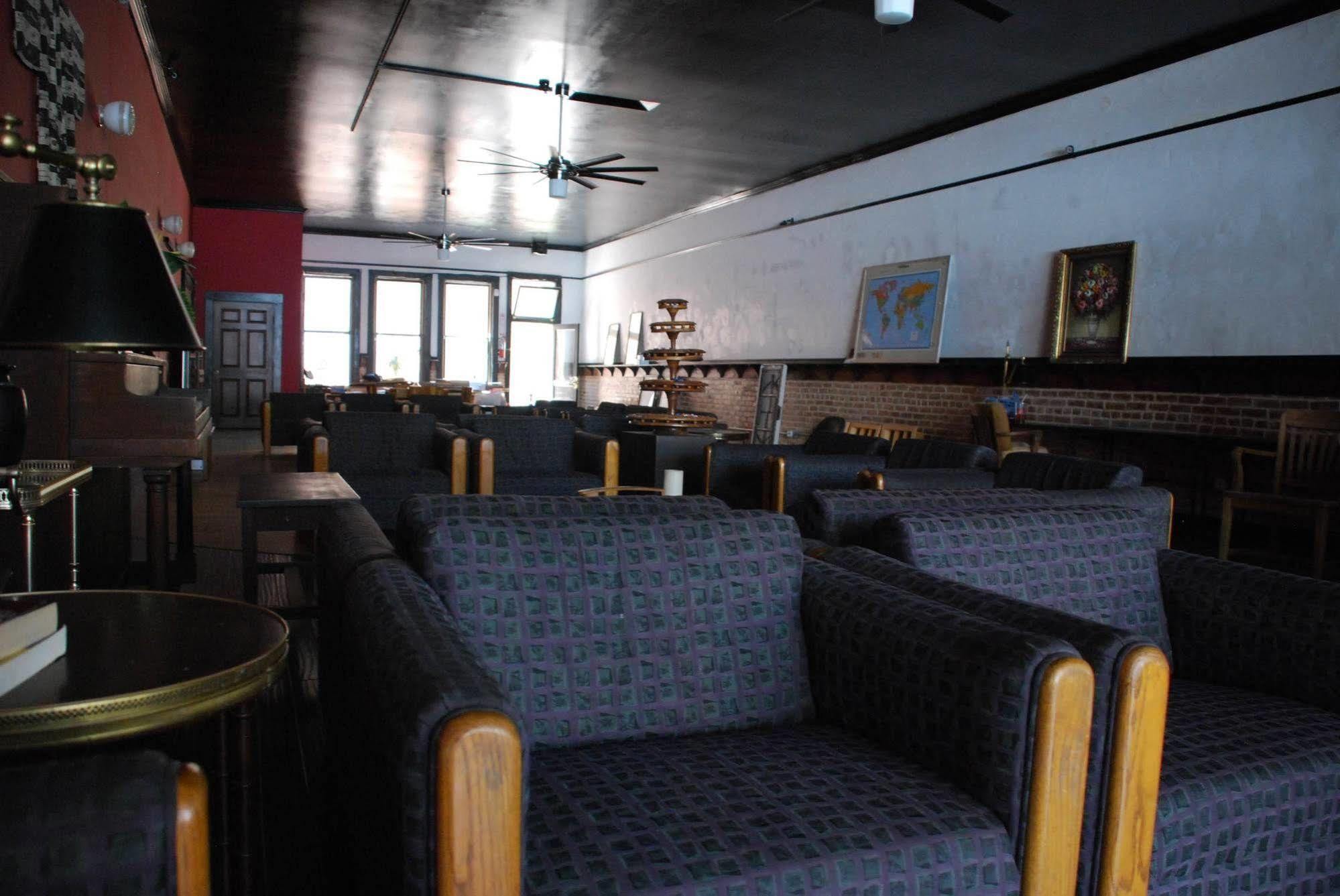 Hostel On 3Rd 圣地亚哥 外观 照片
