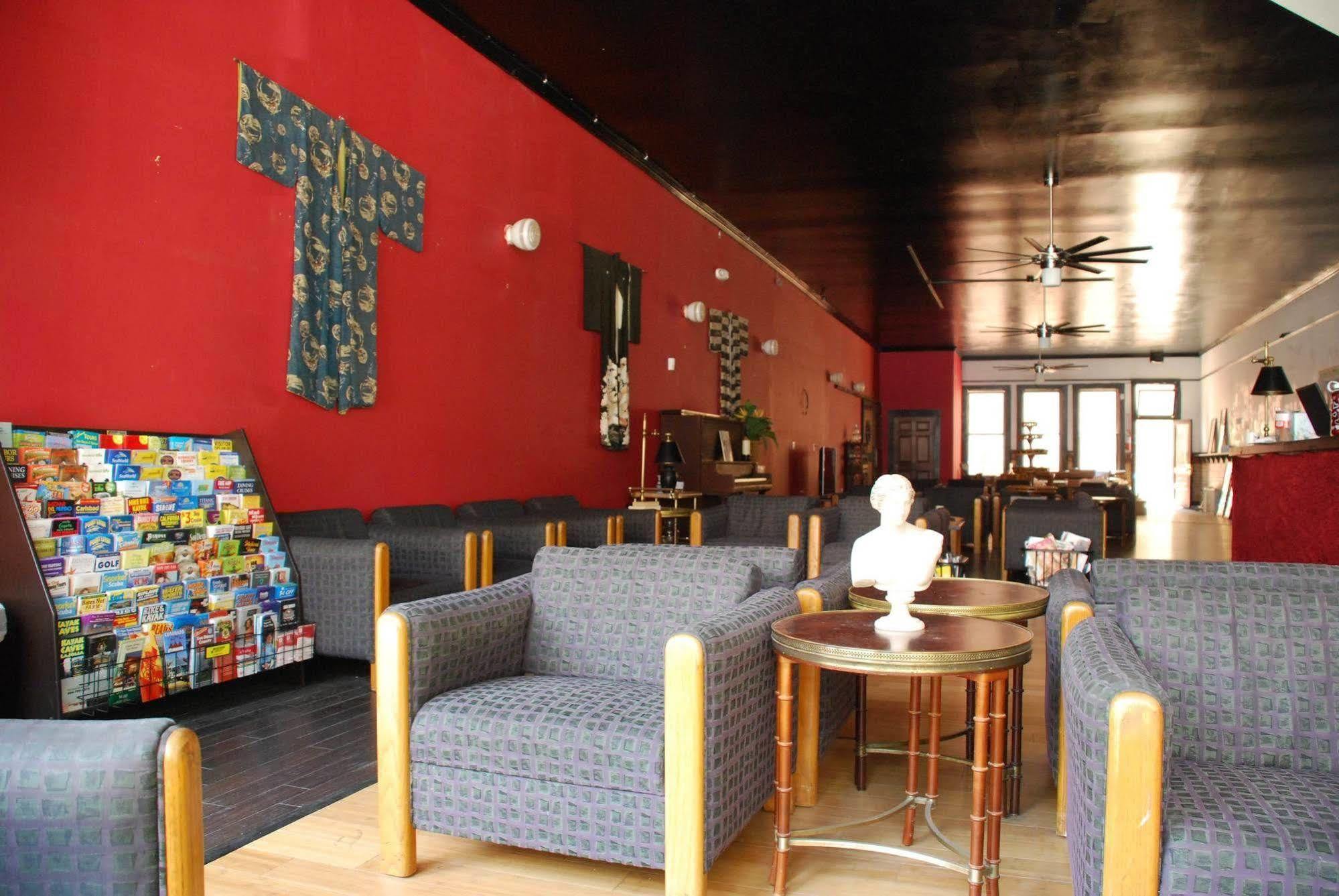 Hostel On 3Rd 圣地亚哥 外观 照片